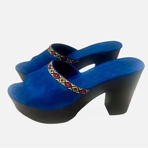 Sandra Faux Suede Platform‎ 4” Heels Women’s Sz 8 Blue Open Toe Embroidered Boho
